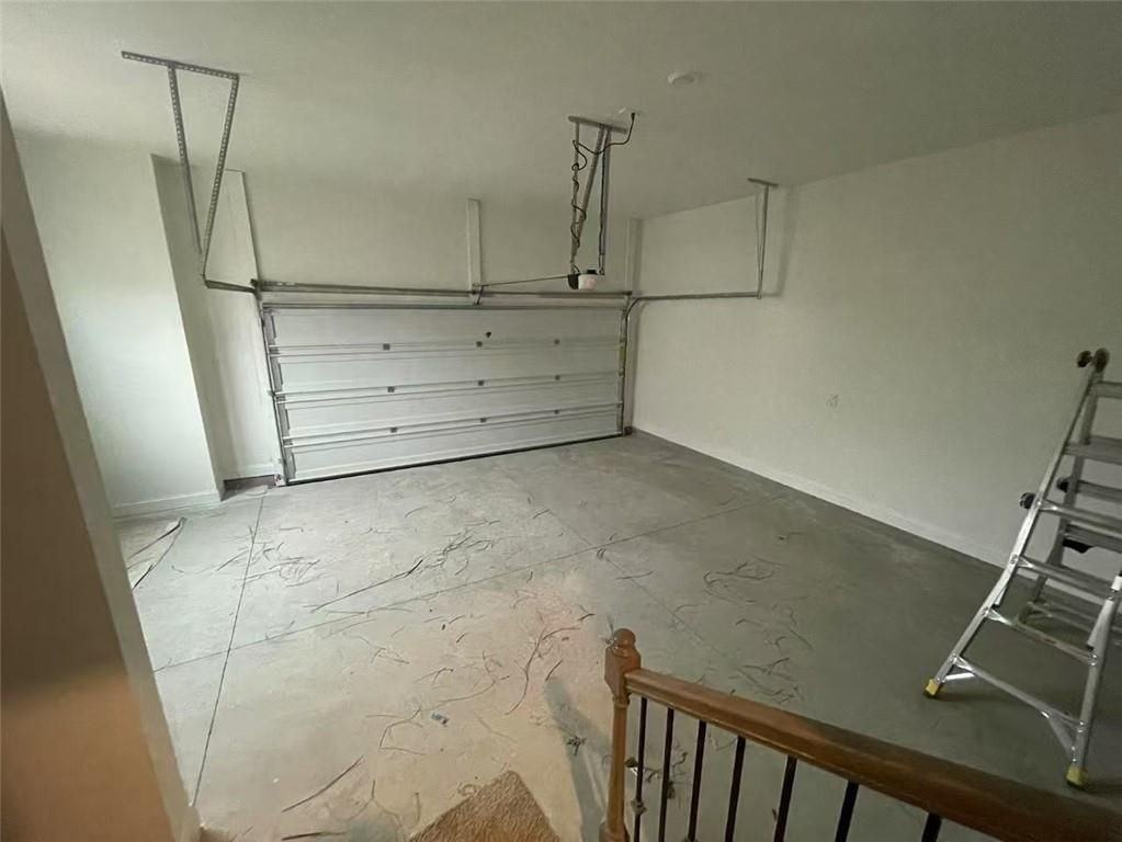 4195 Holland Grove Rd - Photo 7 of 26