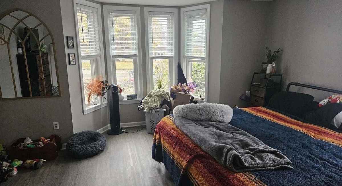 520 Beech St ##1l - Photo 5 of 9