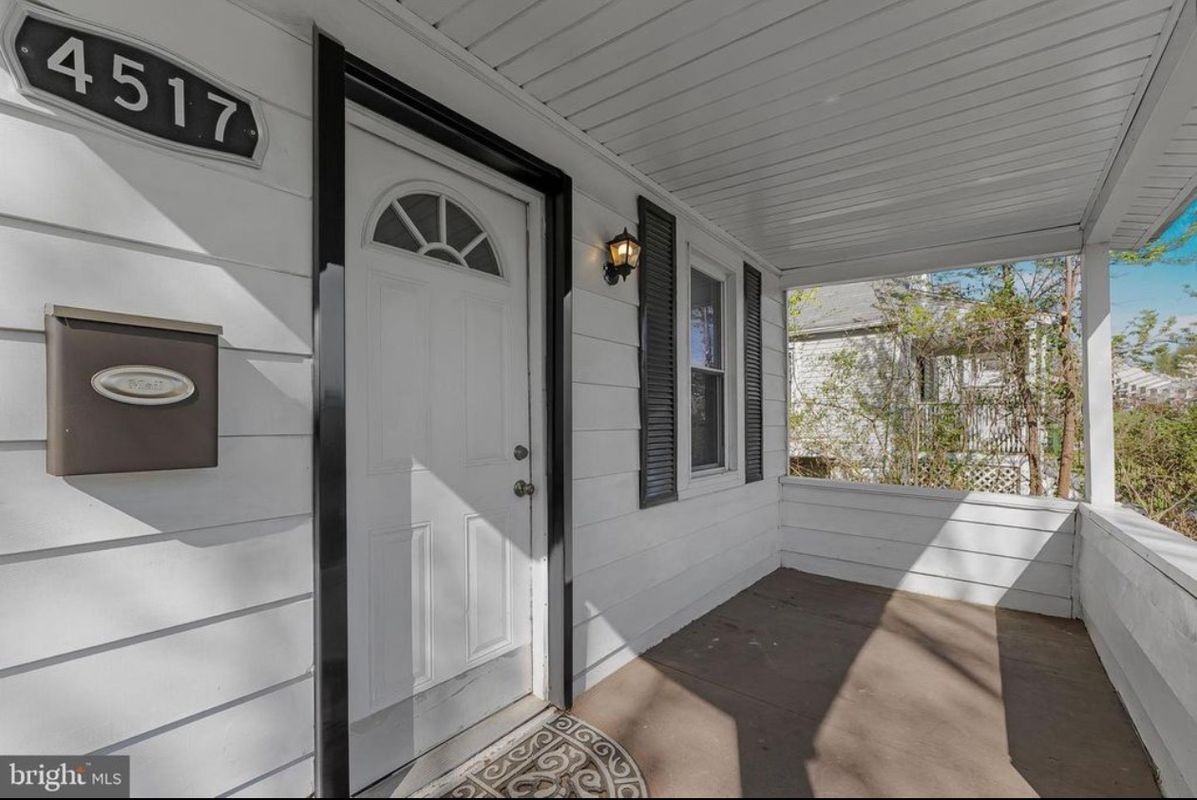 4513 Woodlea Ave - Photo 2 of 9