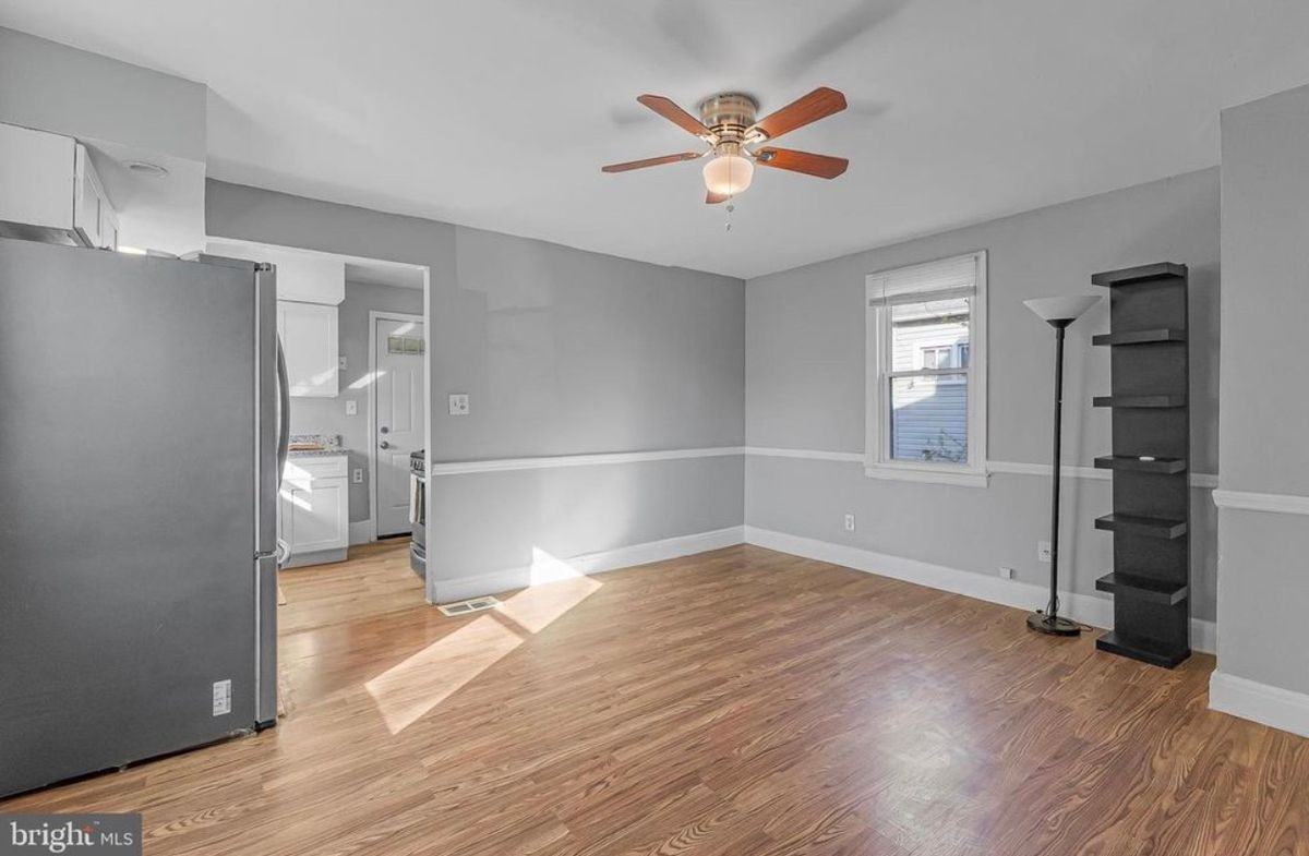 4513 Woodlea Ave - Photo 4 of 9