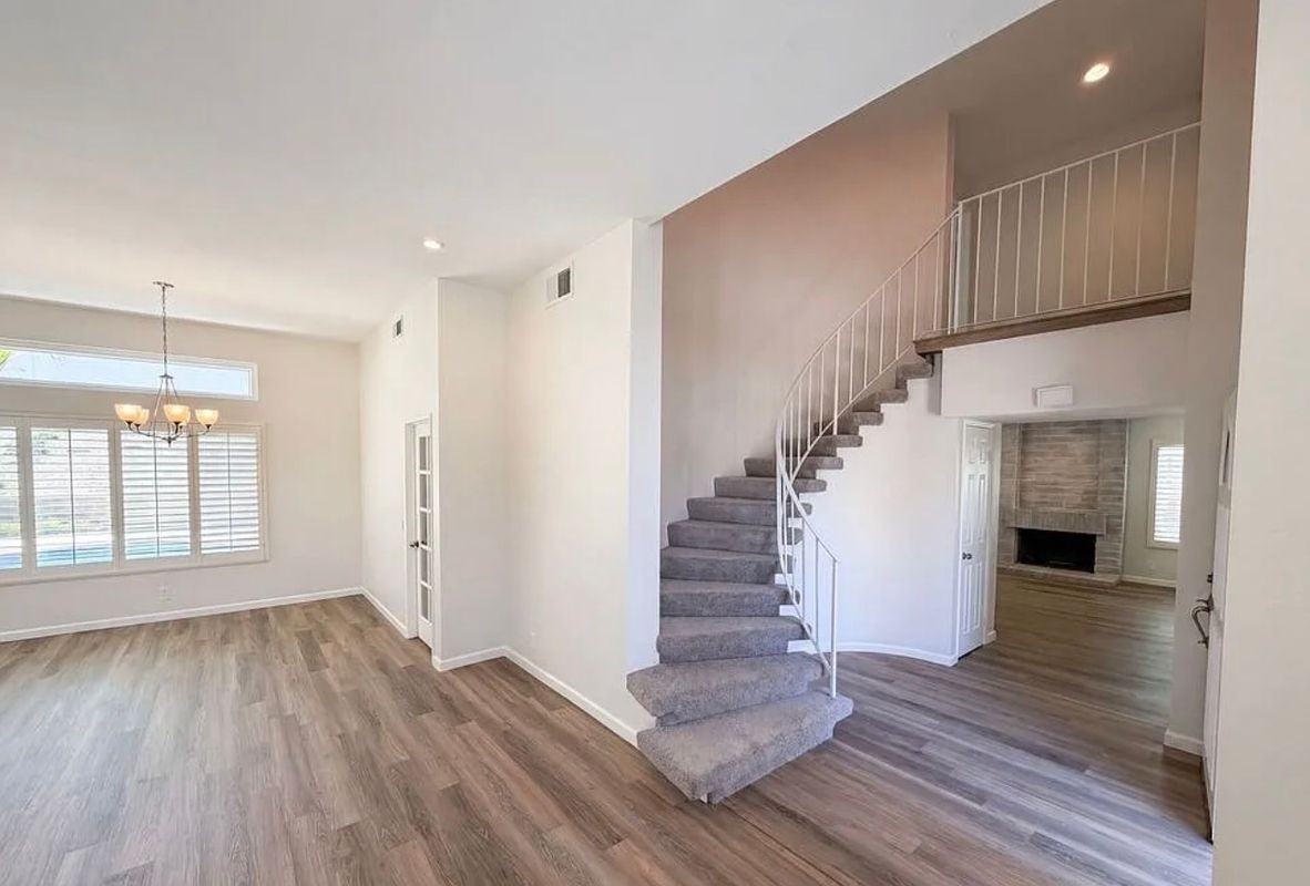 1338 Calle Galante - Photo 4 of 40