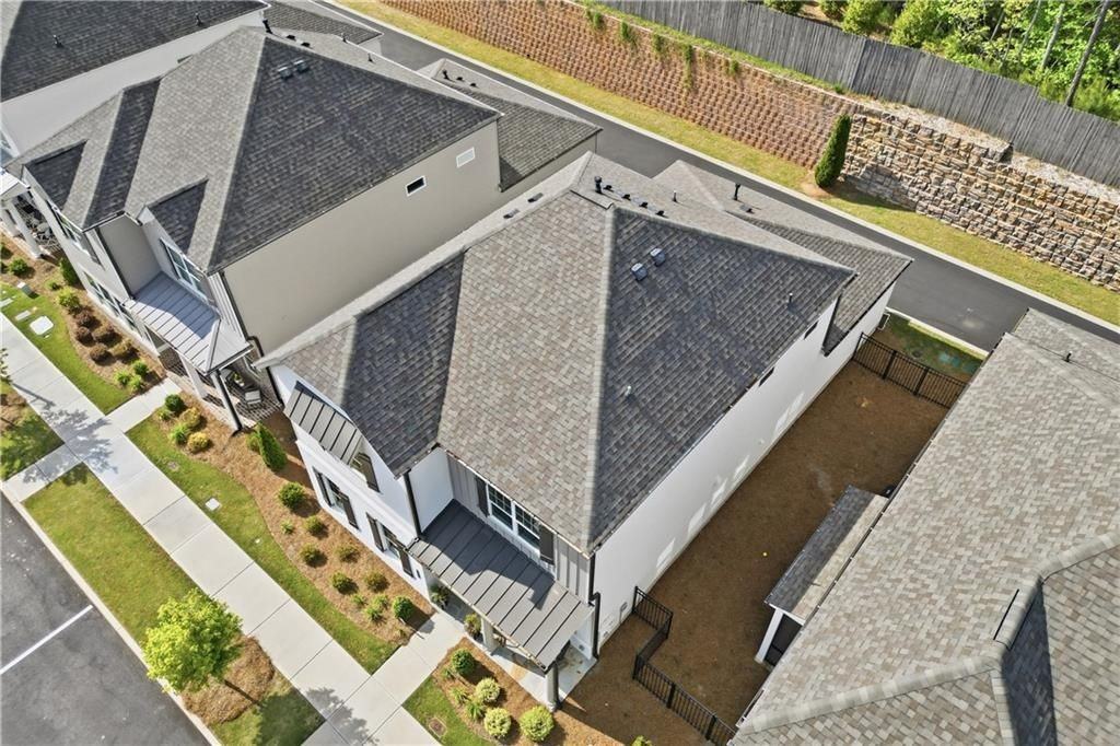 158 Kingwood Dr - Photo 7 of 49