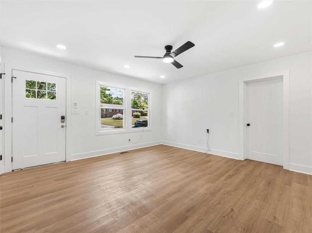 454 Oak Dr - Photo 7 of 30