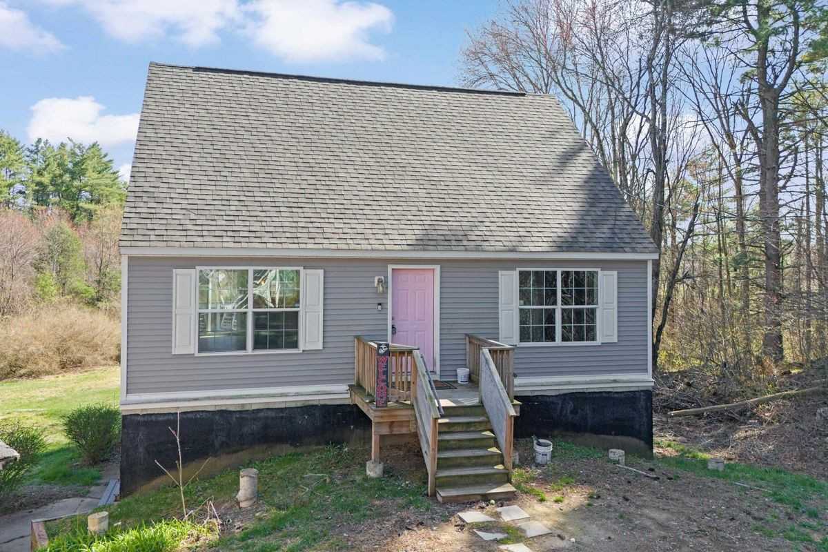 7 Pheasant Run - Photo 3 of 43