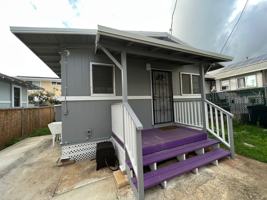 featured image of 3046C Harding Ave