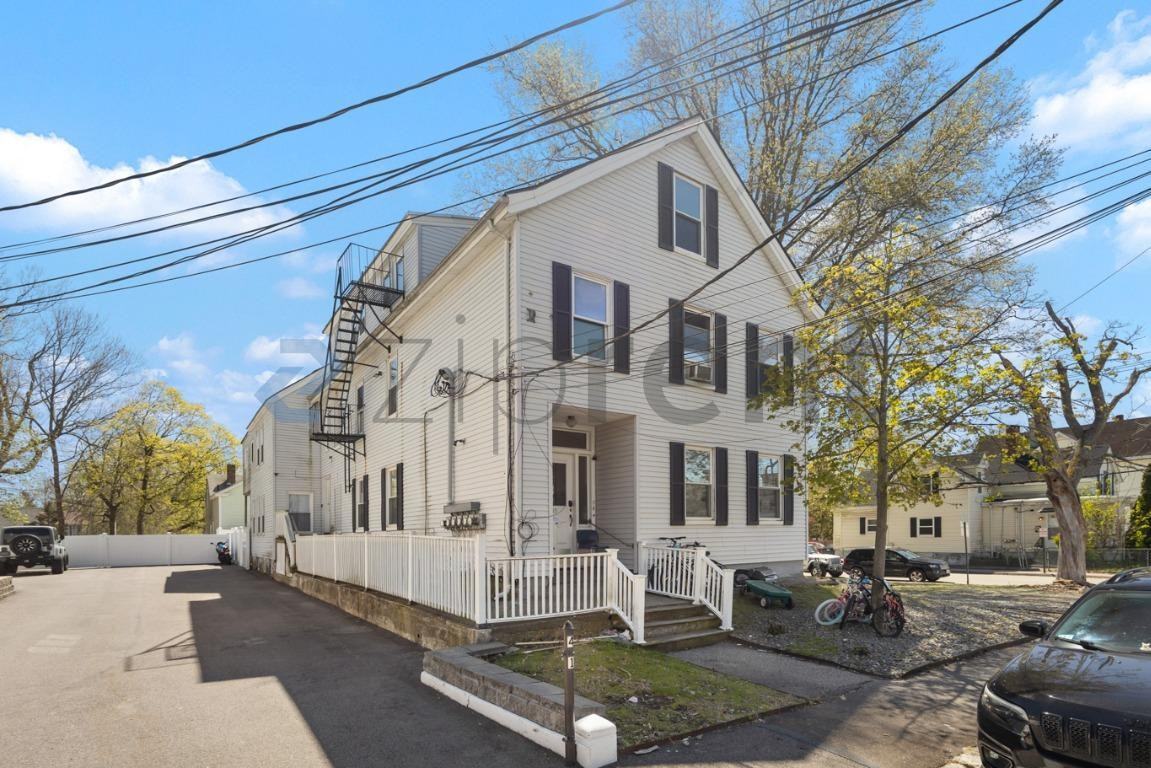 39 Union St #3F - Photo 2 of 20
