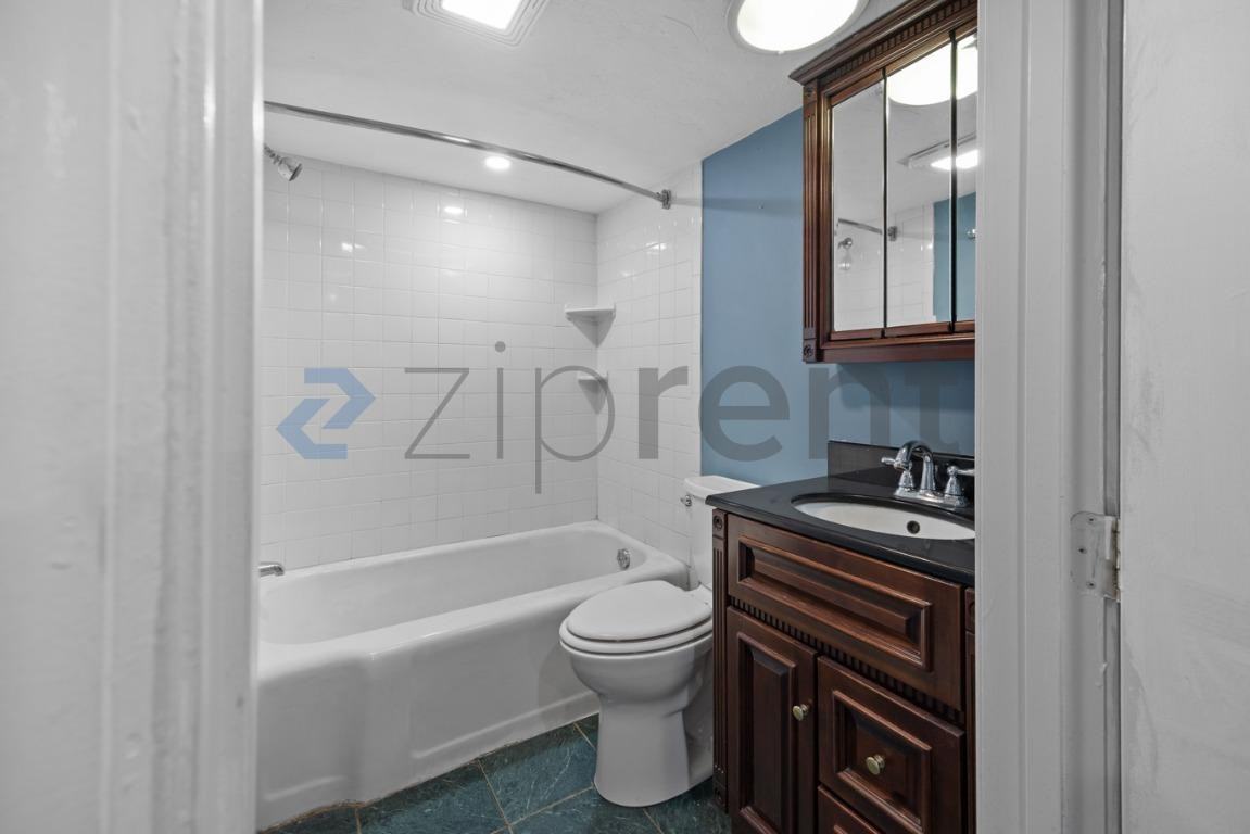 39 Union St #3F - Photo 7 of 20