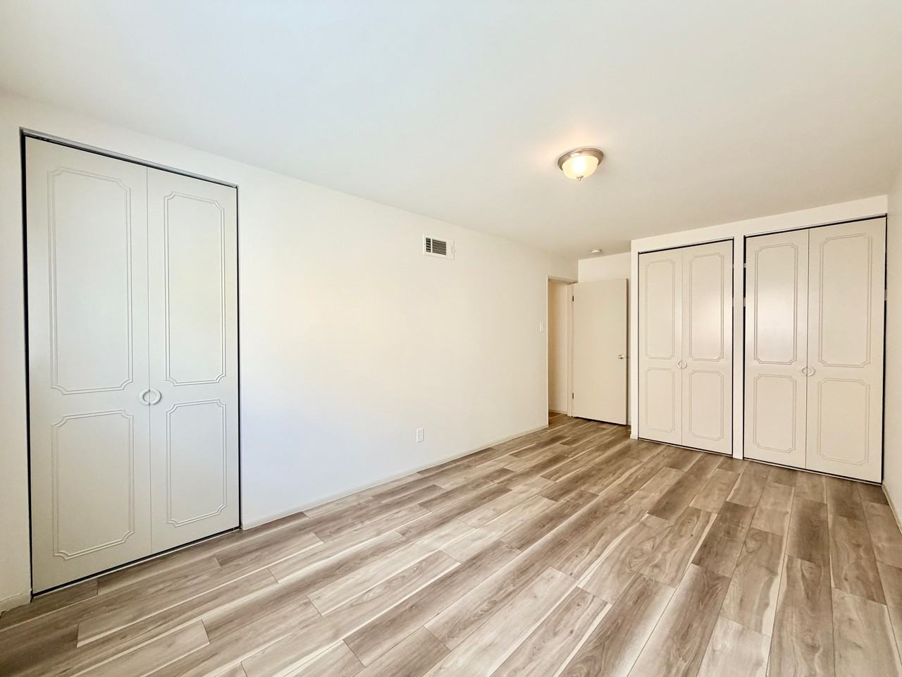 4141 Germania Avenue #1F - Photo 5 of 8