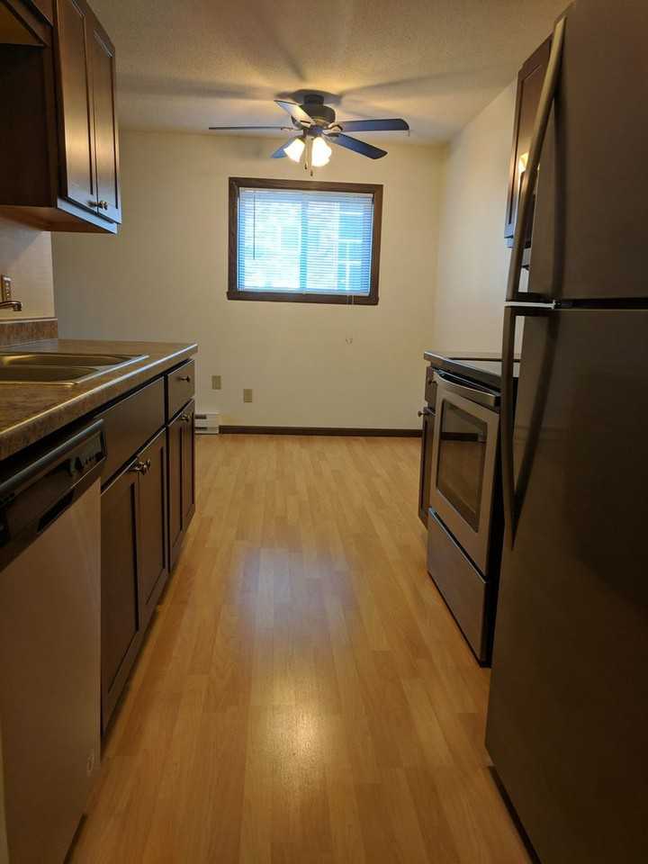 Spring Glen Apartments - Photo 6 of 24