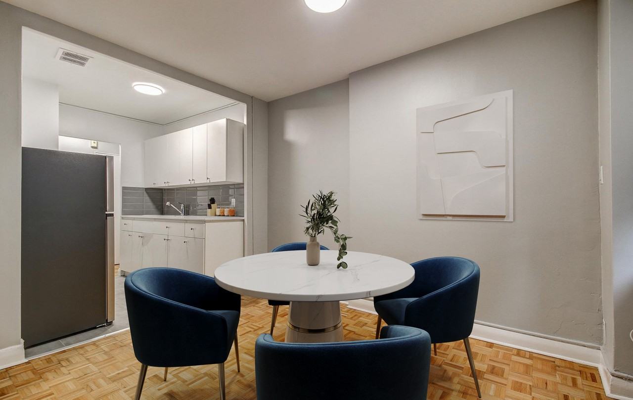 1639 Bloor St. W. - Photo 2 of 18