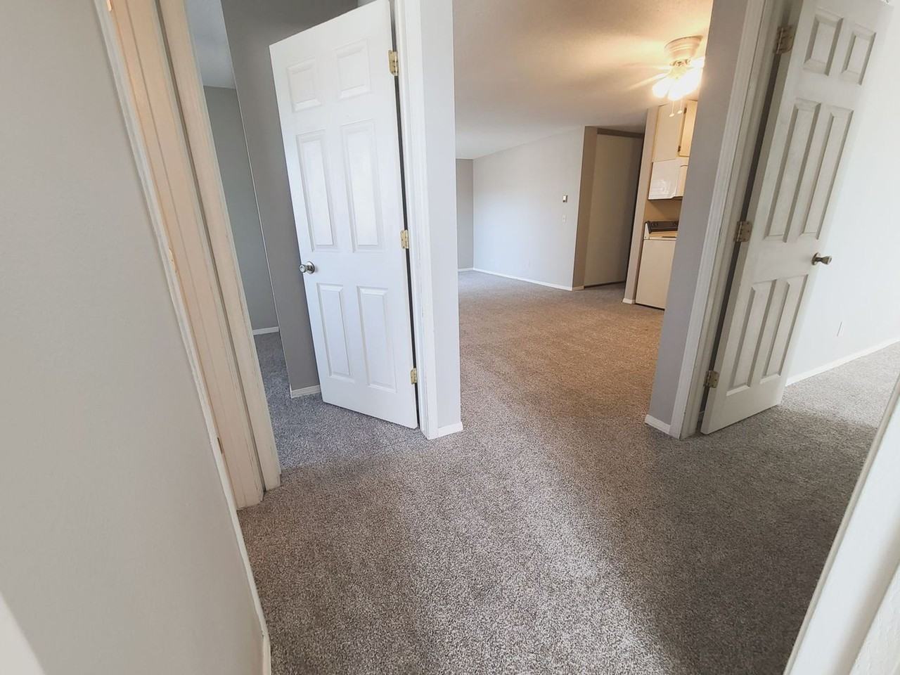 761 E Anamosa St - Photo 5 of 29