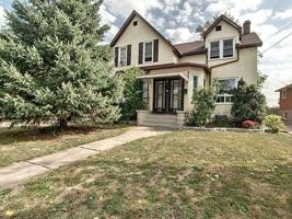 featured image of 26 Shotwell St