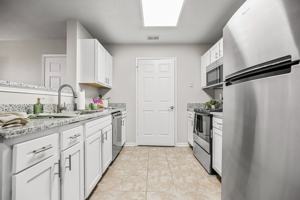 featured image of 1720 Lakewood Ter