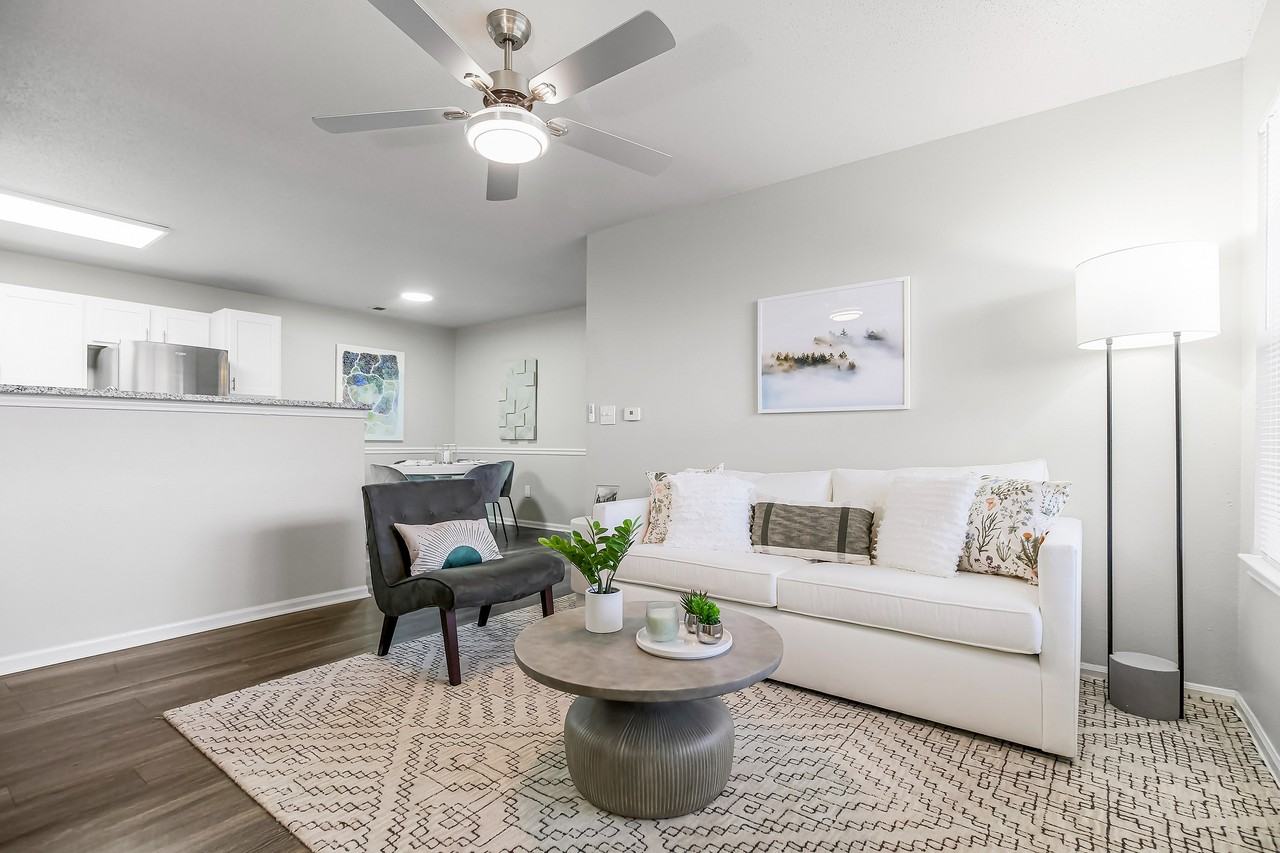 Lakewood Terrace - Photo 4 of 38