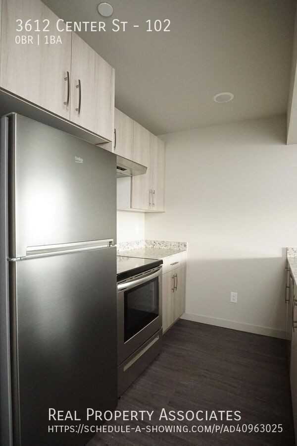 3612 Center St #102 - Photo 3 of 11