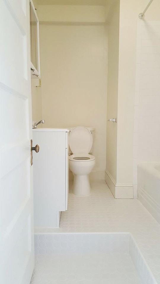 3925 Beech Ave - Photo 7 of 26
