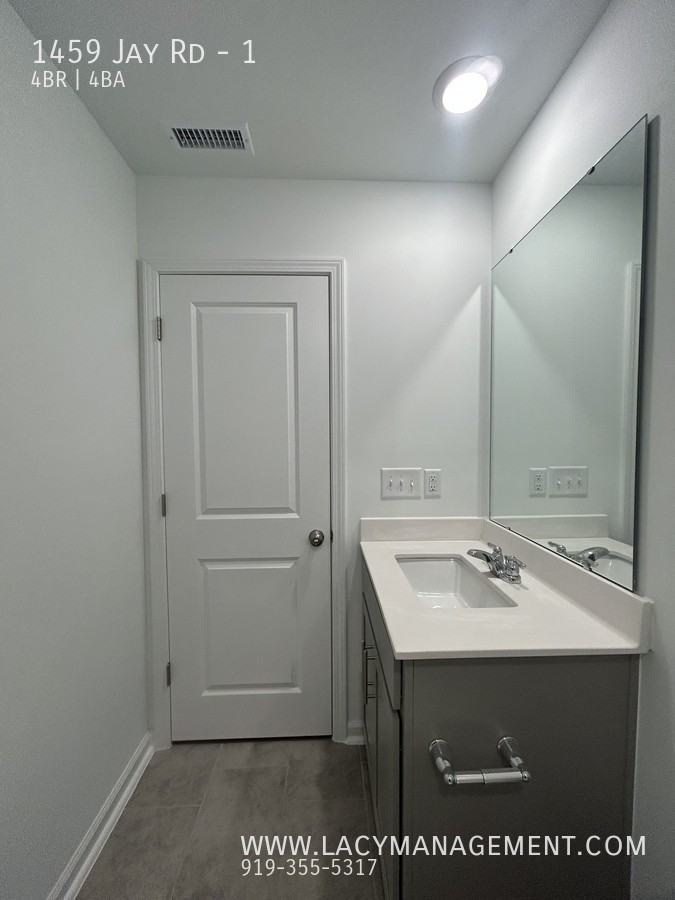 1459 Jay Rd - Photo 7 of 31