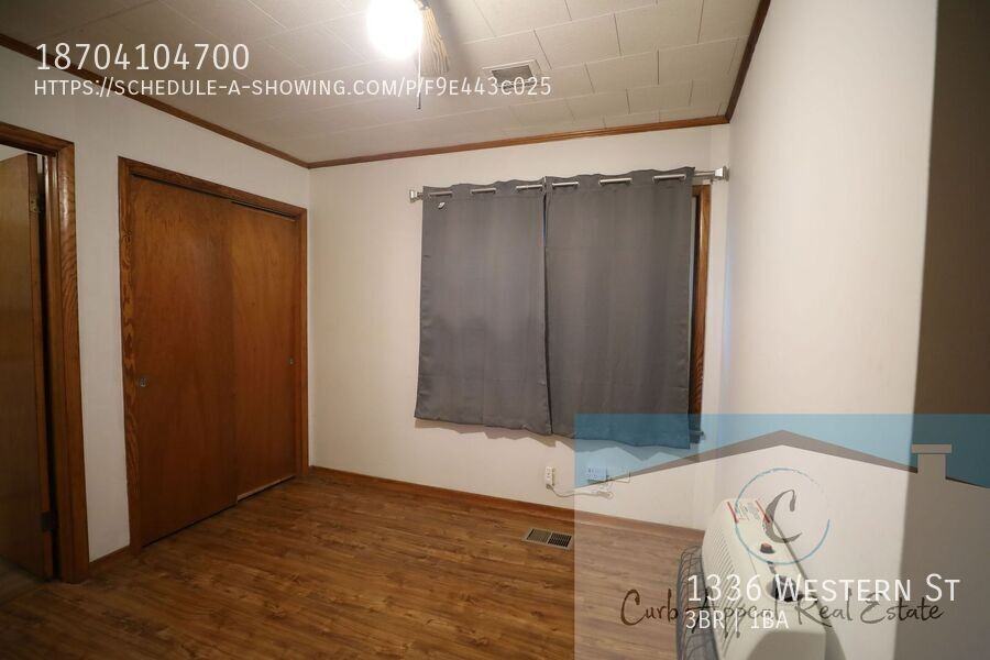 1336 Western St - Photo 4 of 13