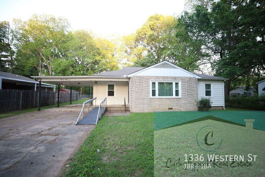 1336 Western St - Photo 5 of 13