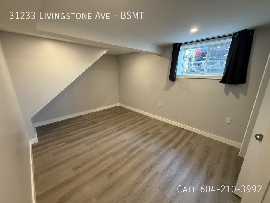 31233 Livingstone Ave #BS - Photo 3 of 5