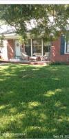 featured image of 30 N Trinity St