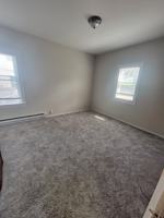 featured image of 1102 W 8th St #1R