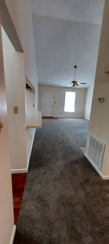 205 Hicks Dr - Photo 6 of 19