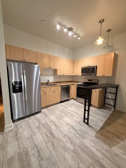 5677 S Park Pl #105 - Photo 2 of 16