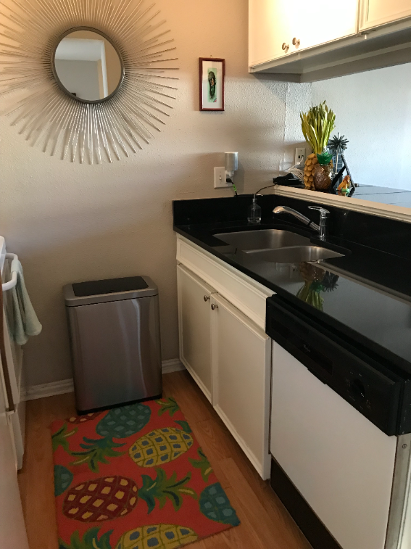 1717 Park St - Photo 2 of 10