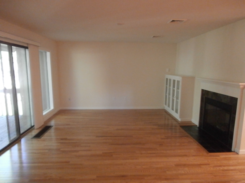 38 Great Meadow Ln - Photo 4 of 13