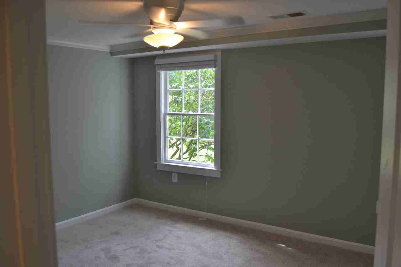 McLister West - Photo 5 of 9