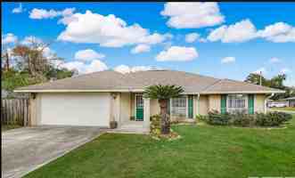 featured image of 4504 Kim St