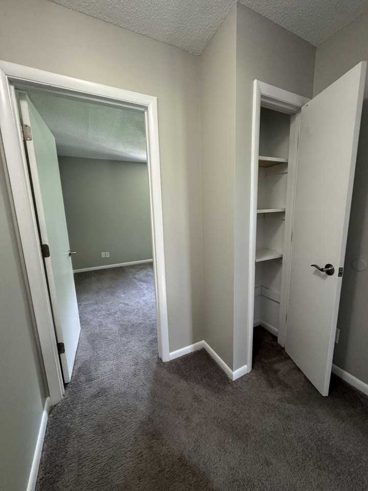 80 Parkview Pl Nw #A5 - Photo 4 of 8