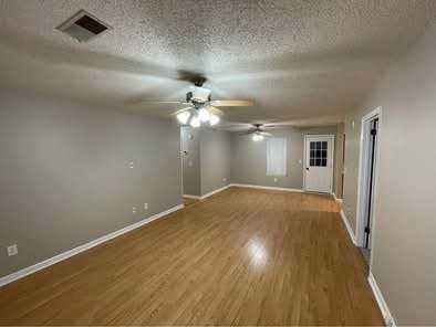 142 Santa Fe Trl - Photo 7 of 30