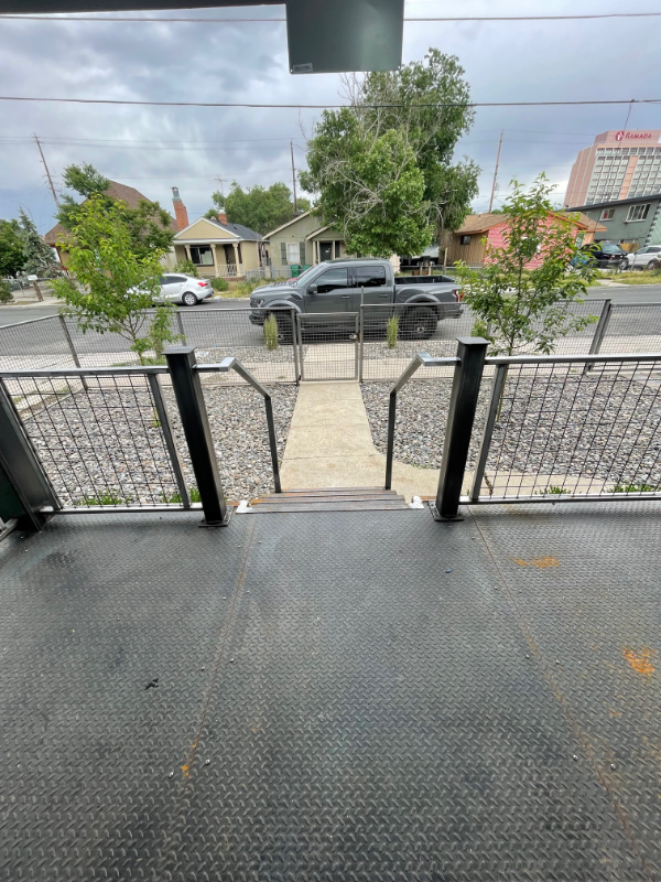 637 Morrill Ave - Photo 3 of 4