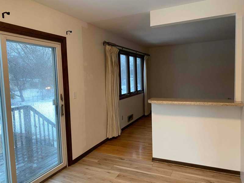 425 Edgewood Ave - Photo 5 of 21