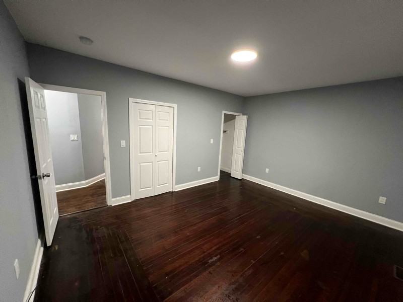 267 Sargeant St - Photo 7 of 14
