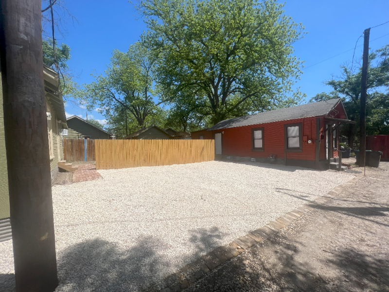 2023 Beaver Ln - Photo 6 of 8