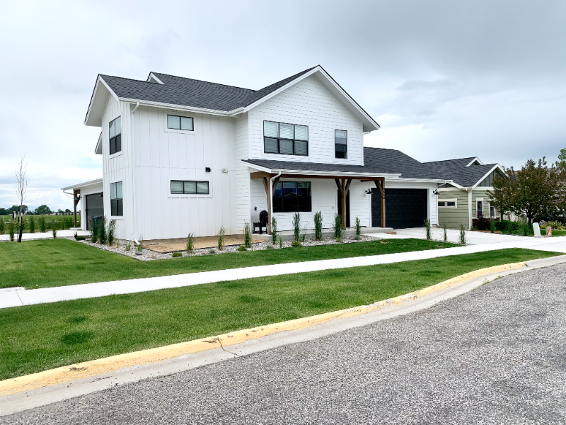 995 Advance Dr #A - Photo 2 of 43