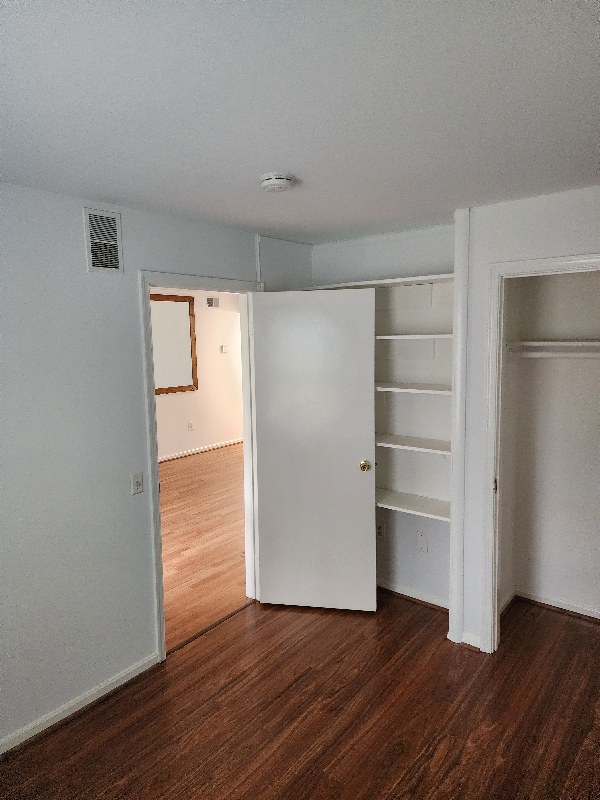 20225 Shipley Ter - Photo 7 of 25