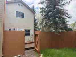 featured image of 350 S 8th St