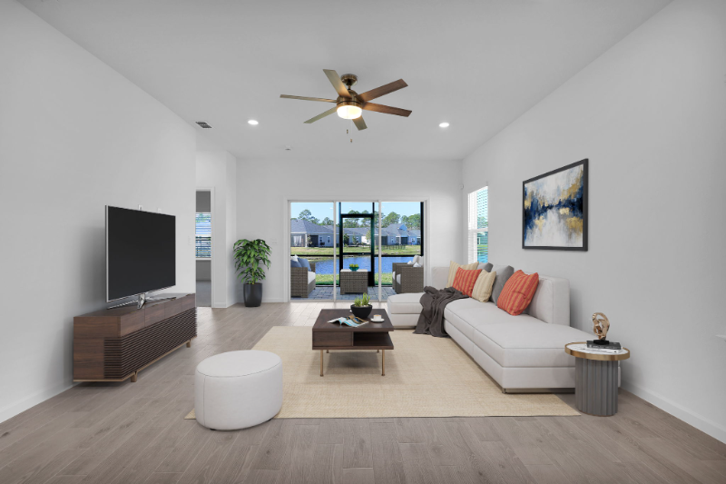 302 Lake Sinclair St