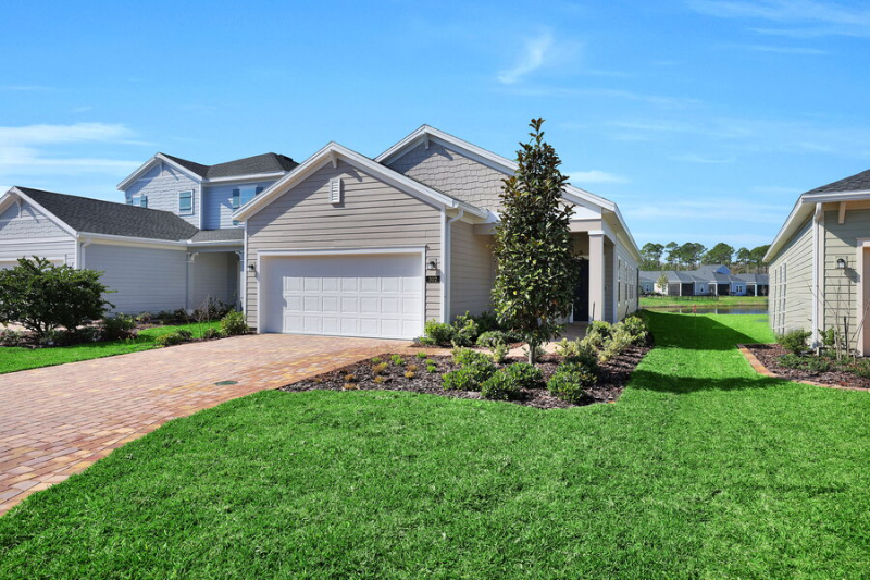 302 Lake Sinclair St - Photo 4 of 30