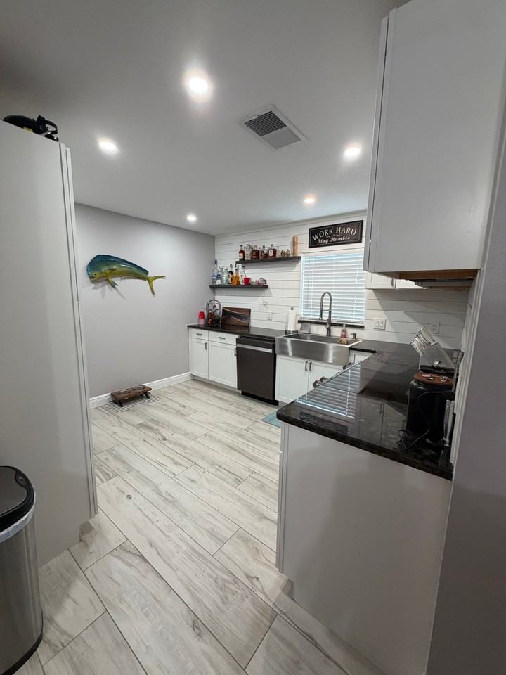 4157 Palau Dr - Photo 5 of 19