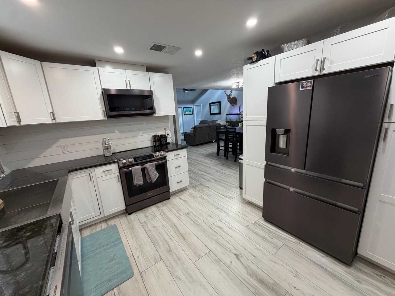 4157 Palau Dr - Photo 6 of 19