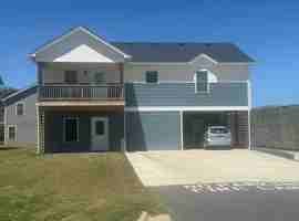featured image of 304 Indian Dr #A