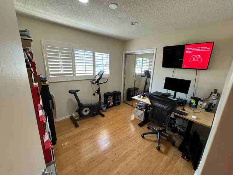 1630 Griffith Park Blvd #1 - Photo 3 of 7