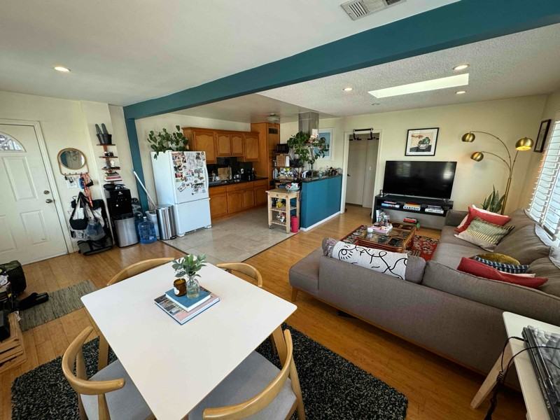 1630 Griffith Park Blvd #1 - Photo 6 of 7