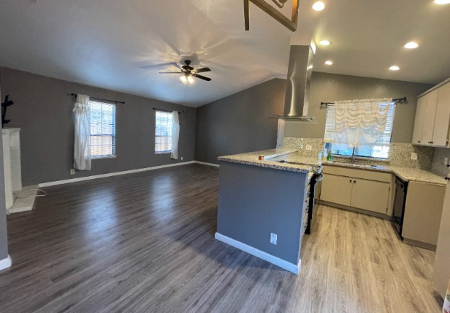 1331 Chignahuapan Way - Photo 7 of 20