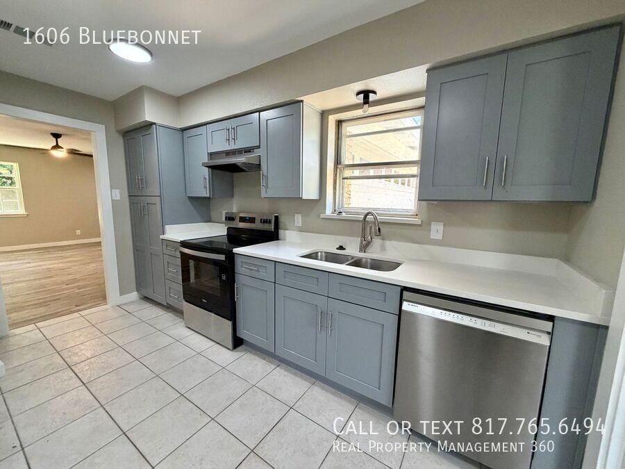 1606 Bluebonnet Trl - Photo 5 of 21